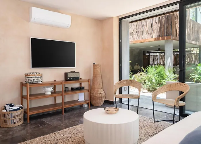 Apartment Humana Luxury Private Pool & Huge Terrace *