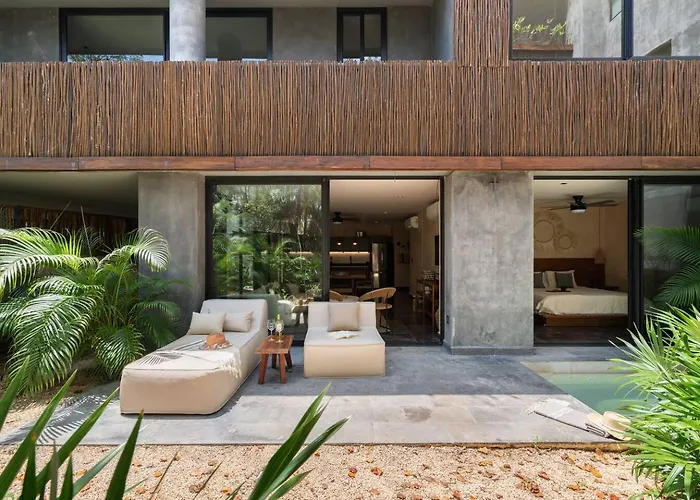 Humana Luxury Private Pool & Huge Terrace Apartment *
