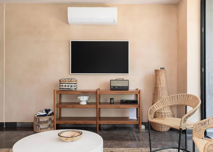 Apartment Humana Luxury Private Pool & Huge Terrace *