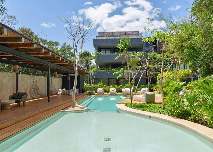 Humana Luxury Private Pool & Huge Terrace Apartment
